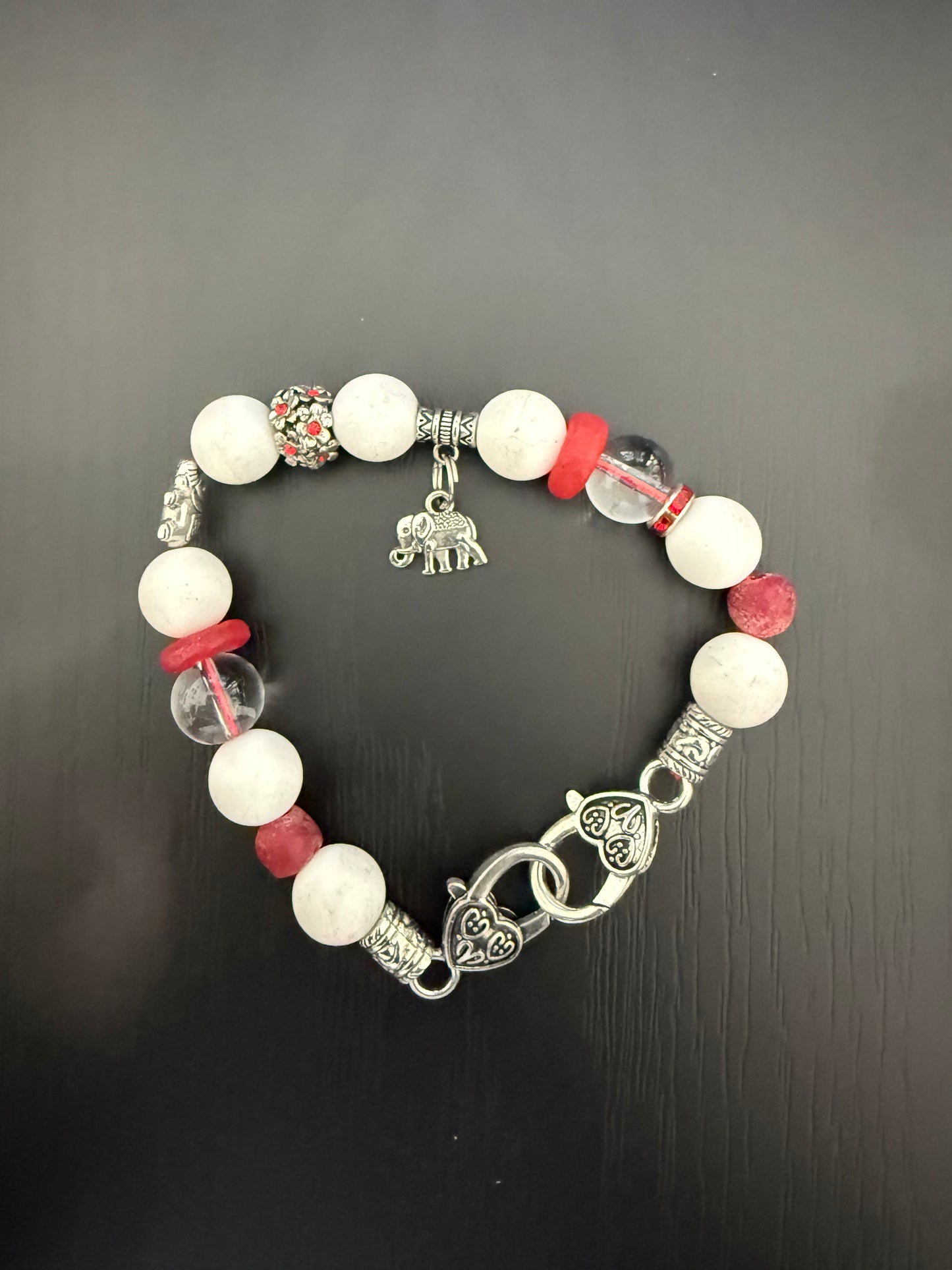 DE080 - Delta Sigma Theta Charm Bracelet - G39