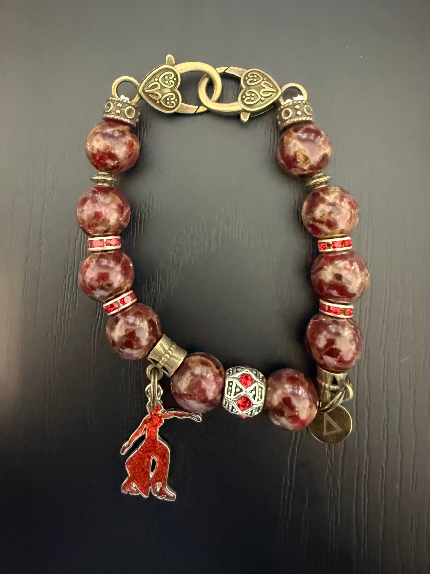 DE074 - Delta Sigma Theta Charm Bracelet - G39