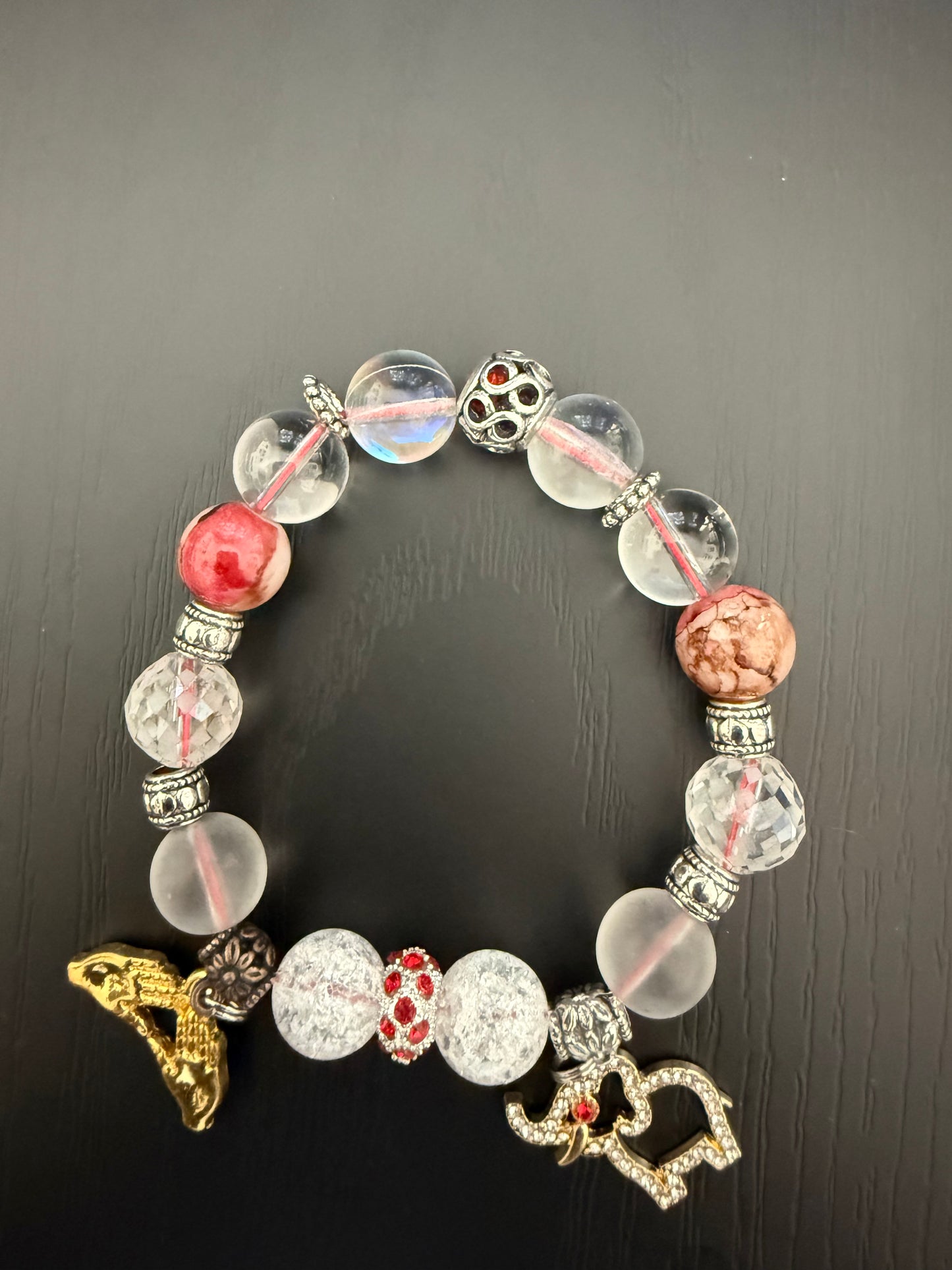DE062 - Delta Sigma Theta Charm Bracelet - G39