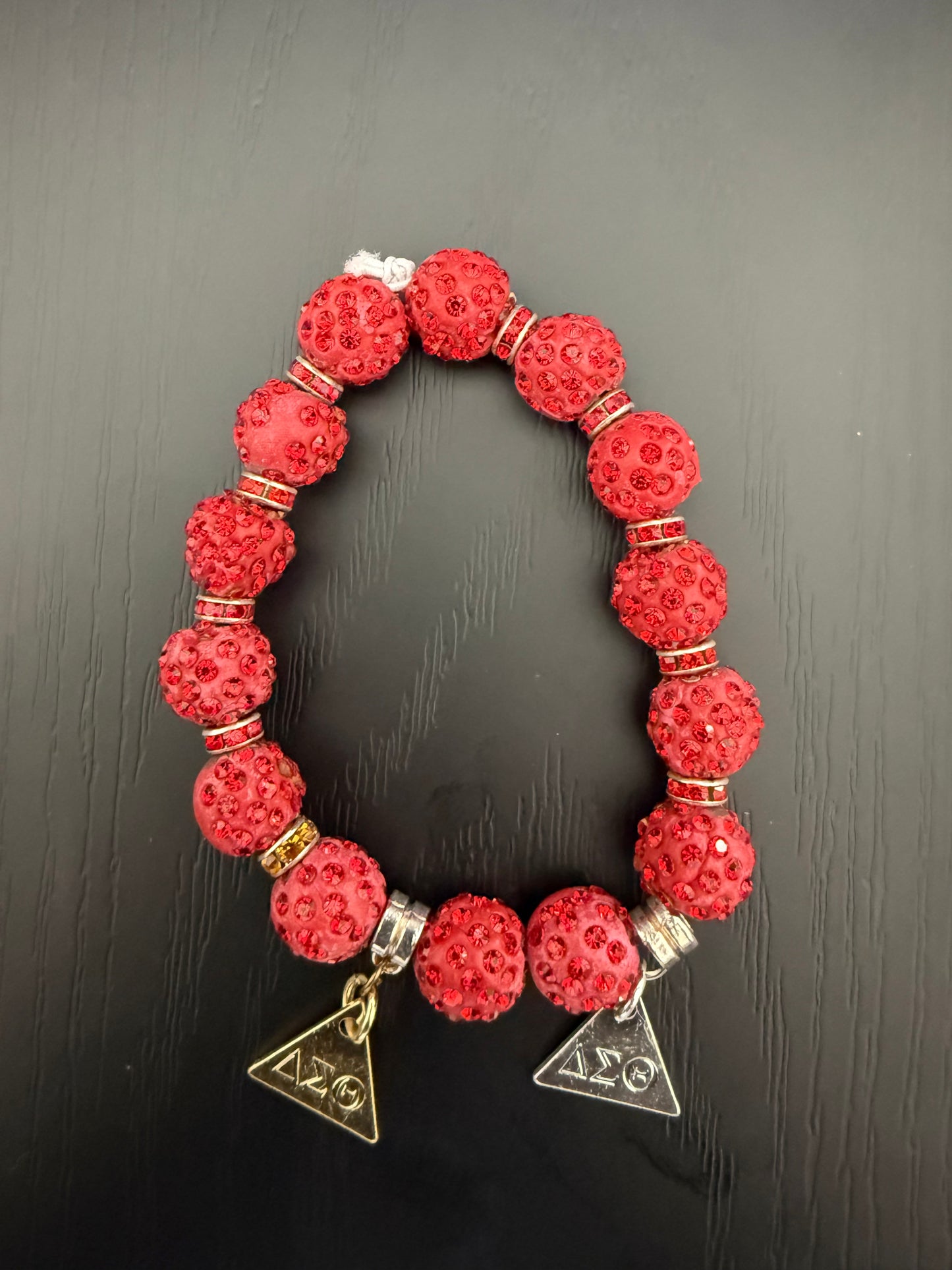 DE058 - Delta Sigma Theta Charm Bracelet - G39