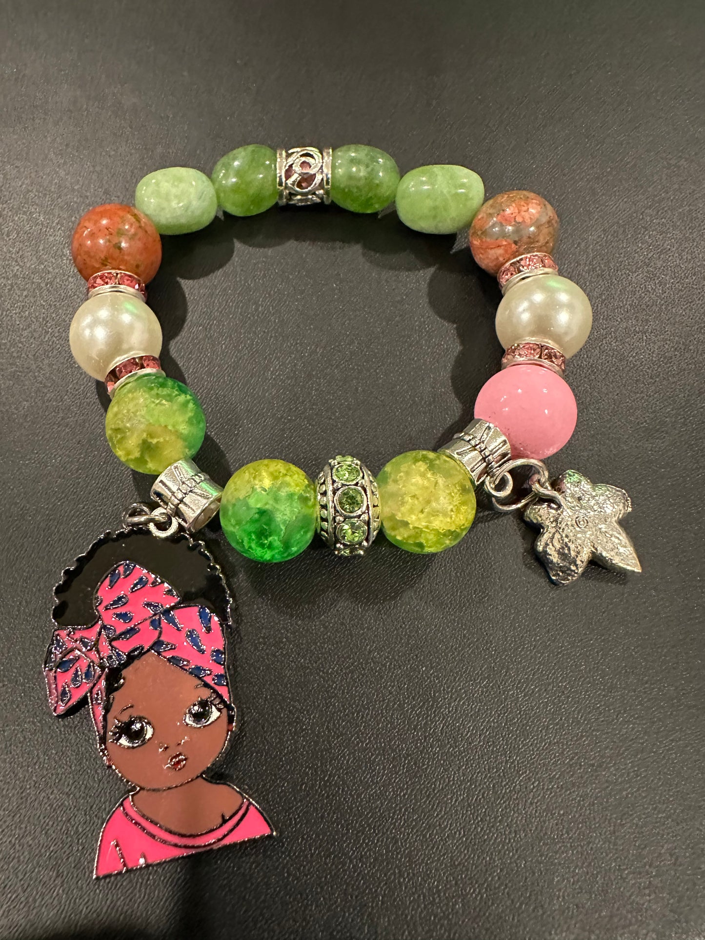 AK006 - Alpha Kappa Alpha Charm Bracelet