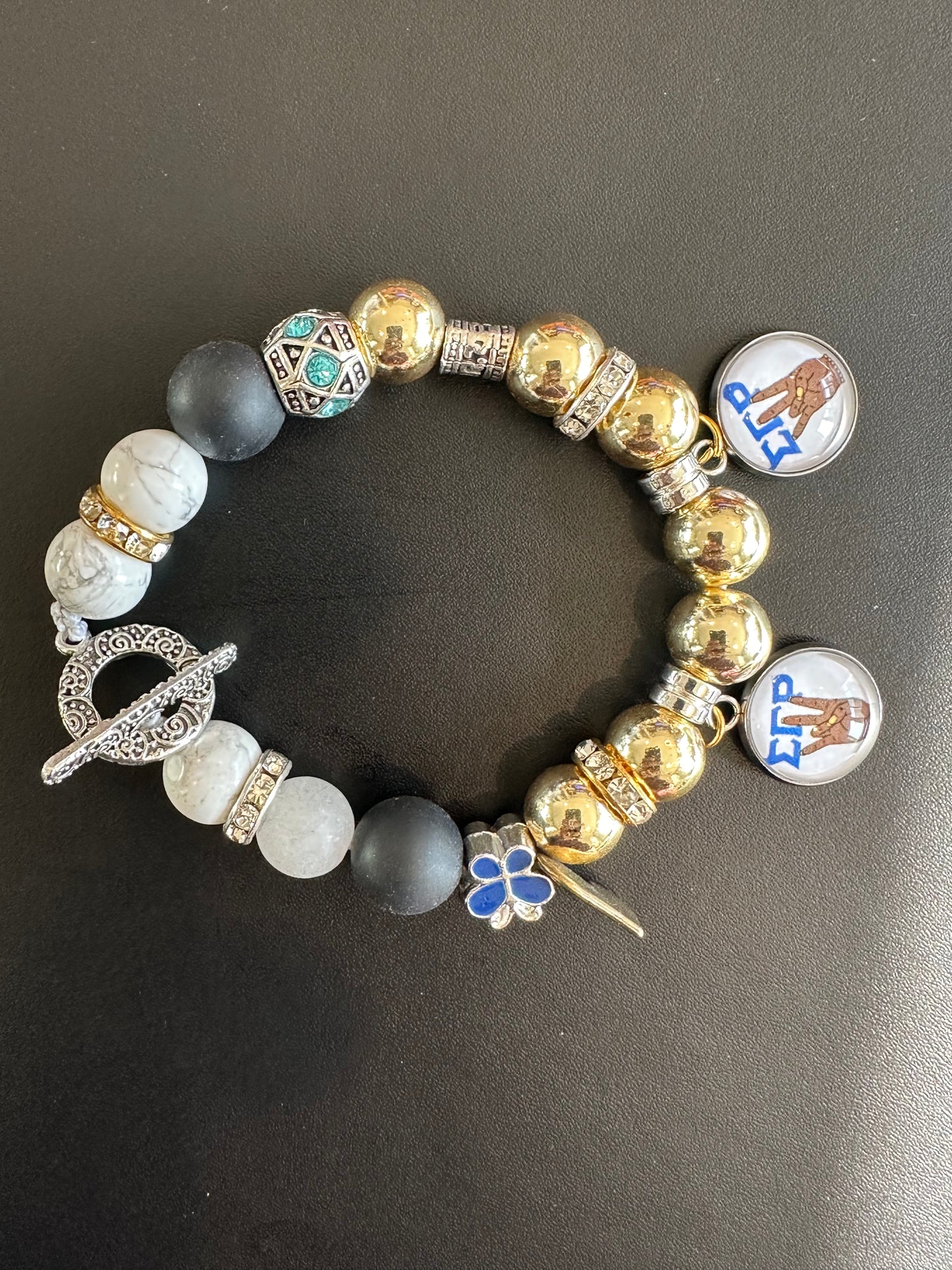 SG003 Sigma Gamma Rho Charm Bracelet