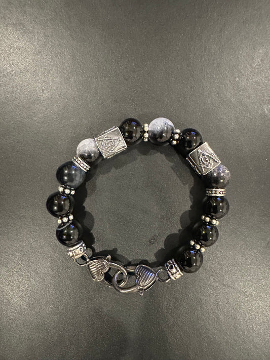 MA005. Mason Charm Bracelet - G39