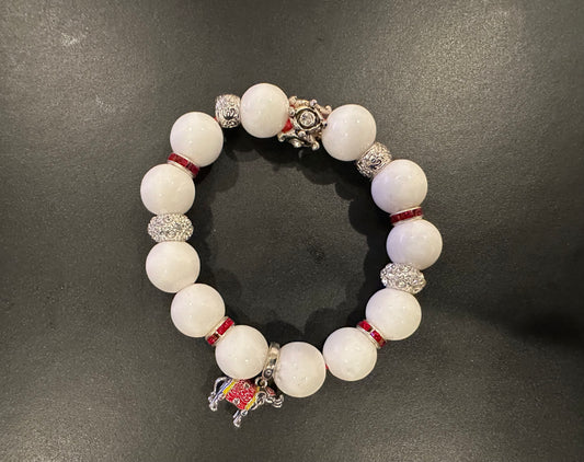 DE015- Delta Sigma Theta Charm Bracelet - G39