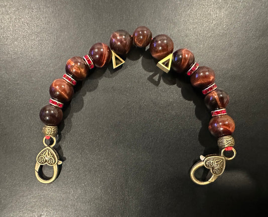 DE026- Delta Sigma Theta Charm Bracelet - G39