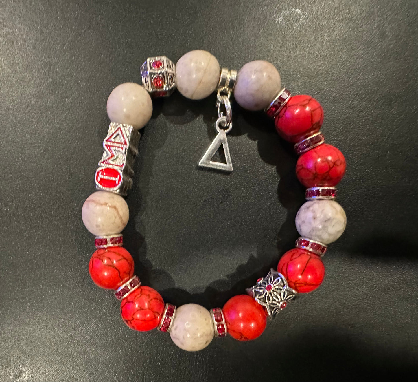 DE019- Delta Sigma Theta Charm Bracelet - G39