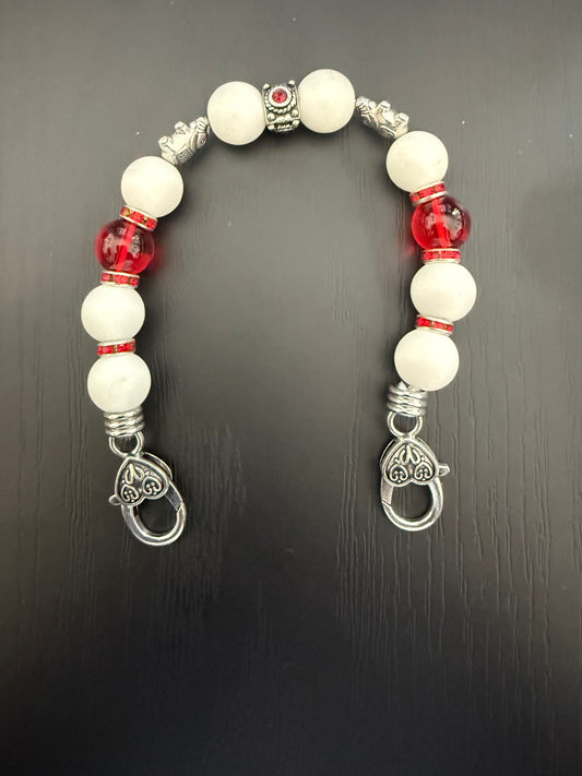 DE090 - Delta Sigma Theta Charm Bracelet - G39