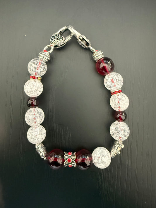 DE078 - Delta Sigma Theta Charm Bracelet - G39