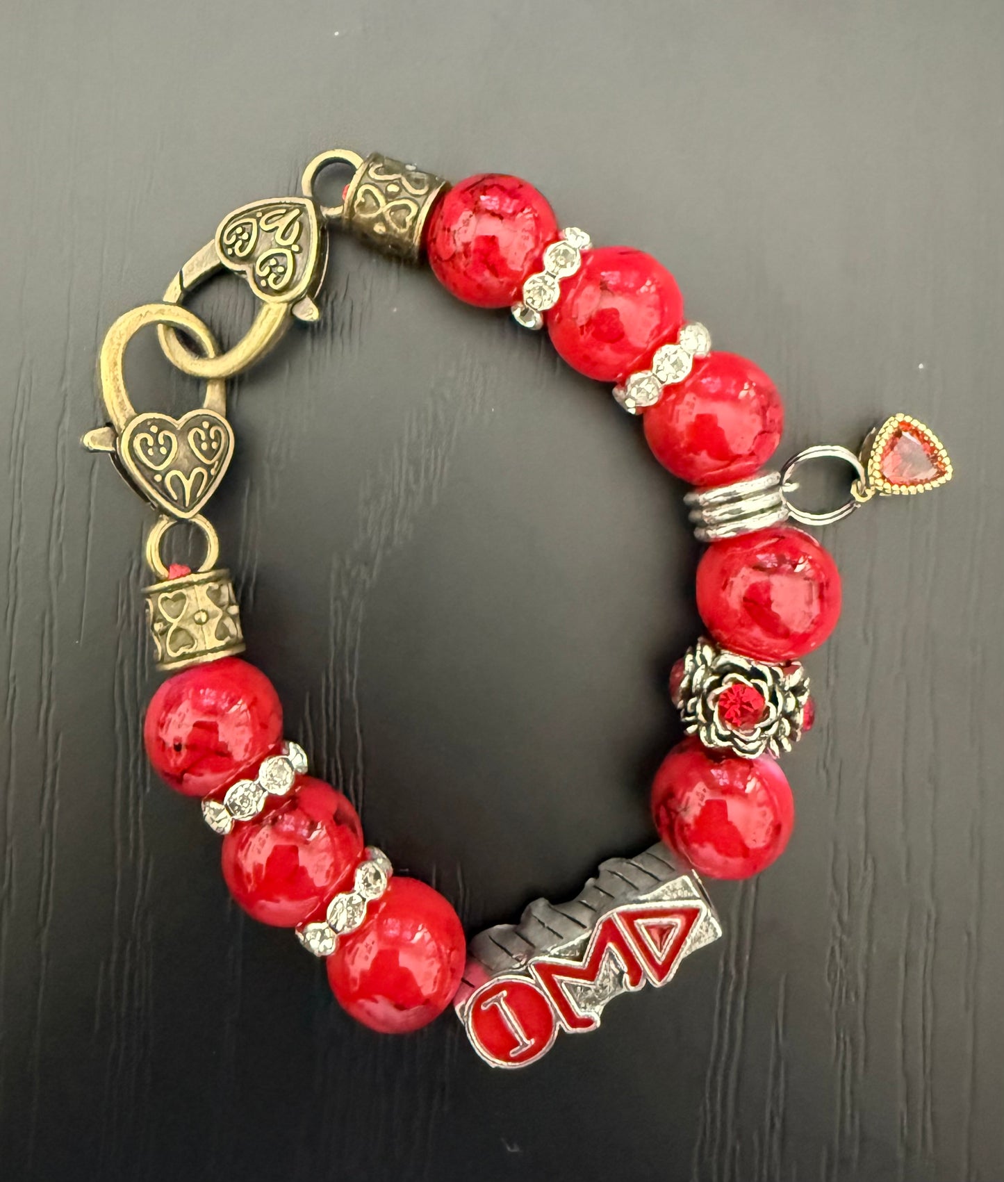 DE071 - Delta Sigma Theta Charm Bracelet - G39