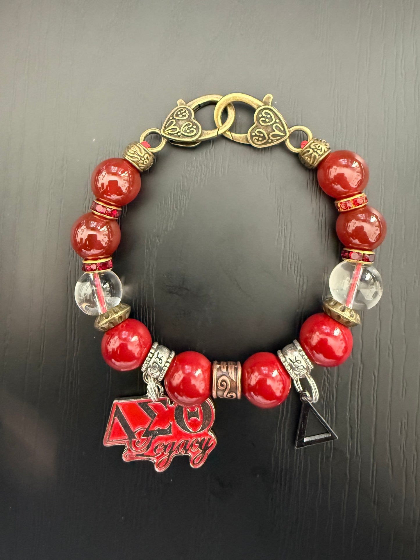 DE058 - Delta Sigma Theta Charm Bracelet - G39