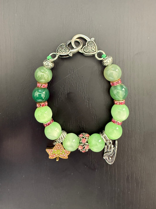 AK047- Alpha Kappa Alpha Charm Bracelet - G39
