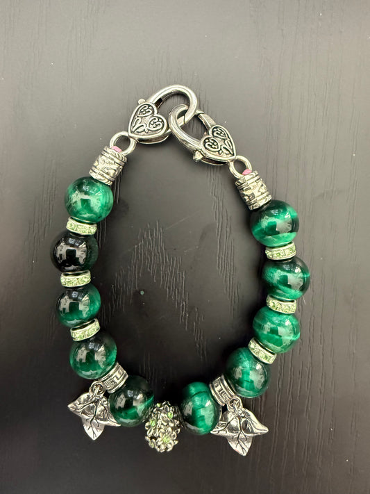 AK036- Alpha Kappa Alpha Charm Bracelet - G39