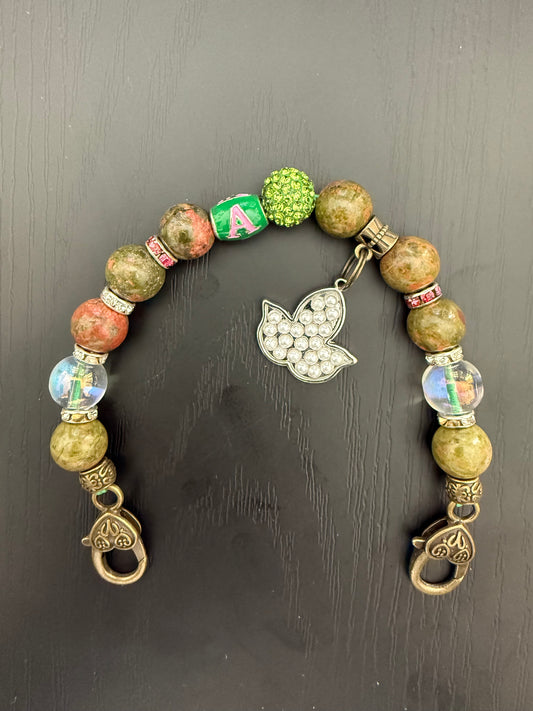 AK035- Alpha Kappa Alpha Charm Bracelet - G39