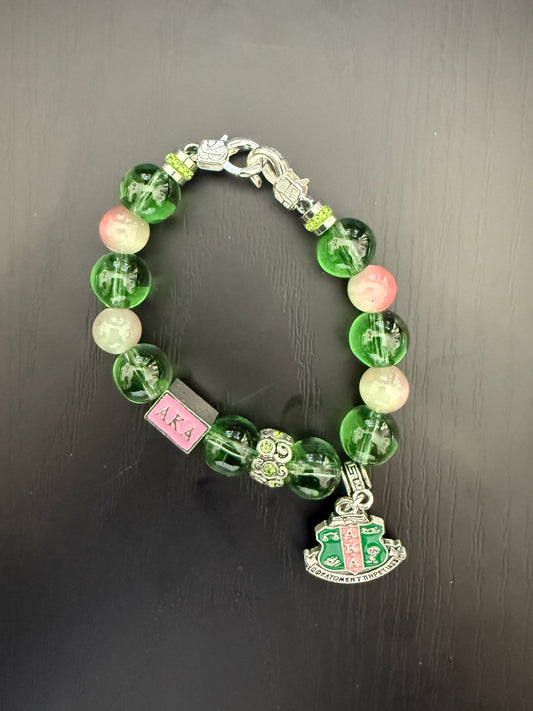 AK027- Alpha Kappa Alpha Charm Bracelet - G39