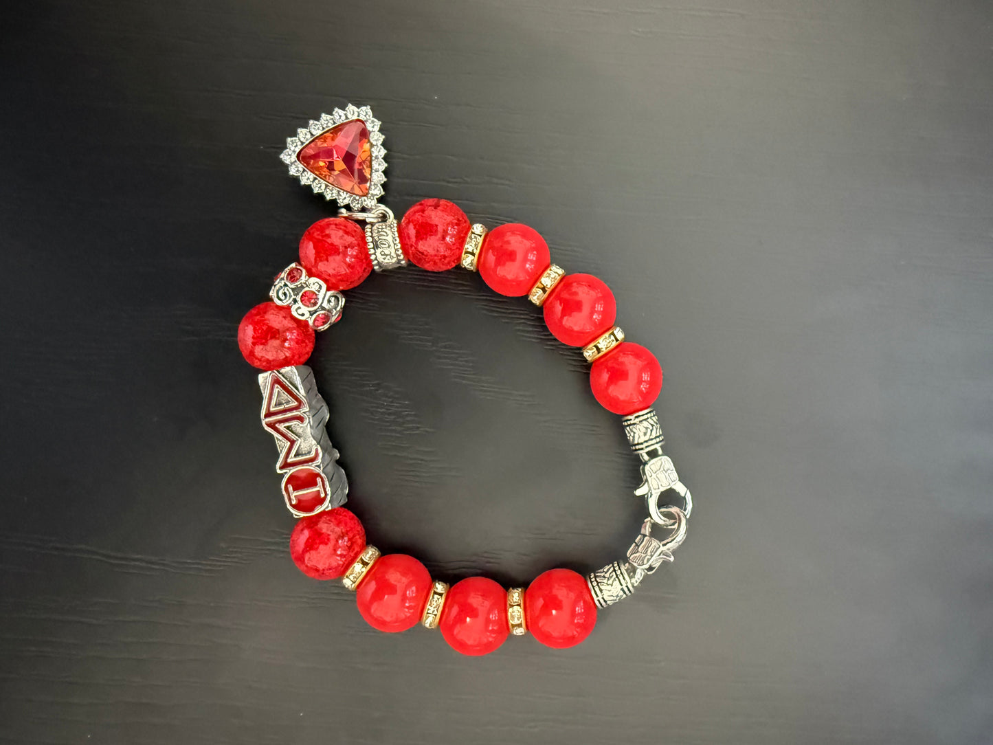 DE30 - Delta Sigma Theta Charm Bracelet - G39
