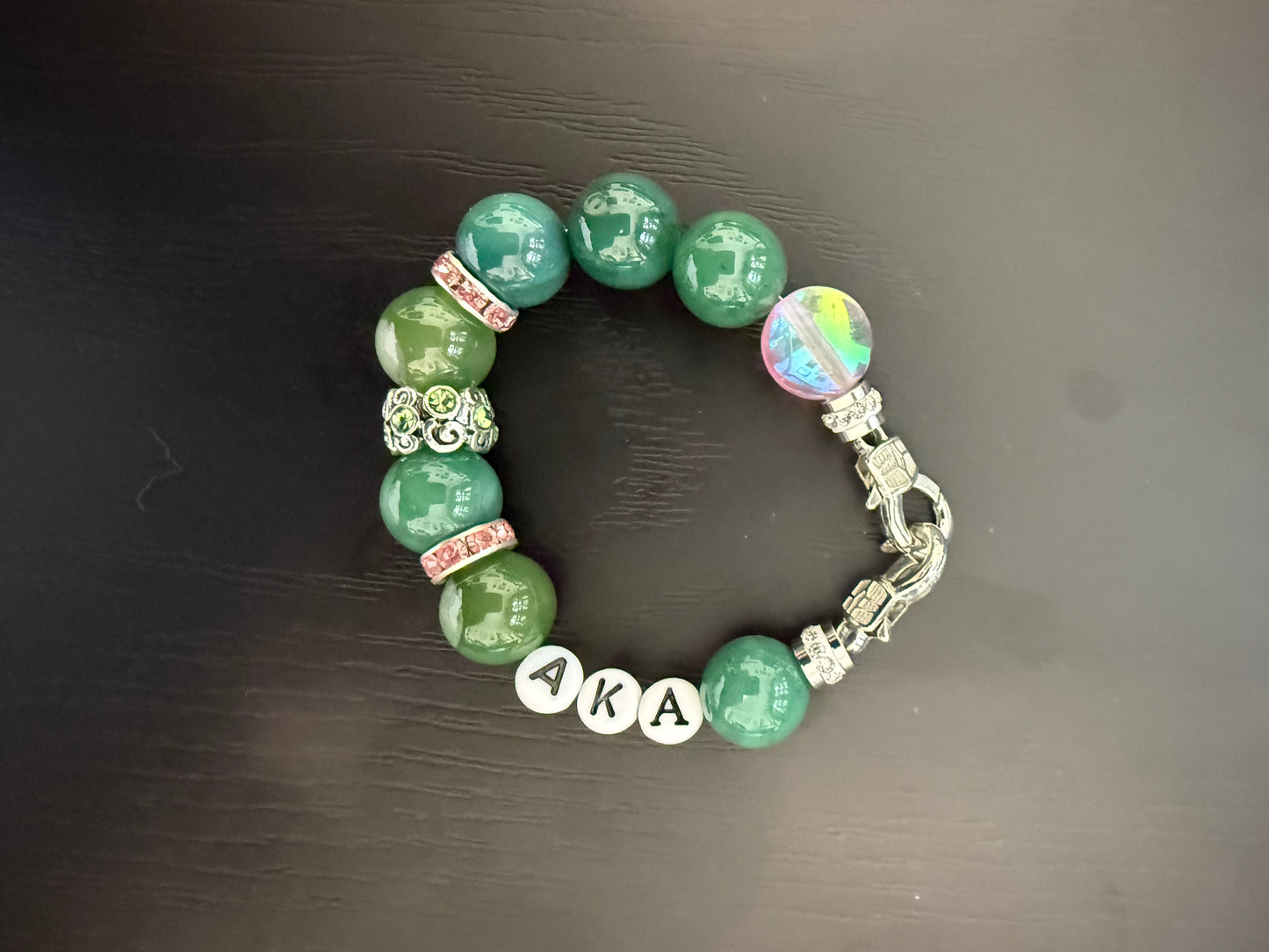 DE041 - Delta Sigma Theta Charm Bracelet - G39