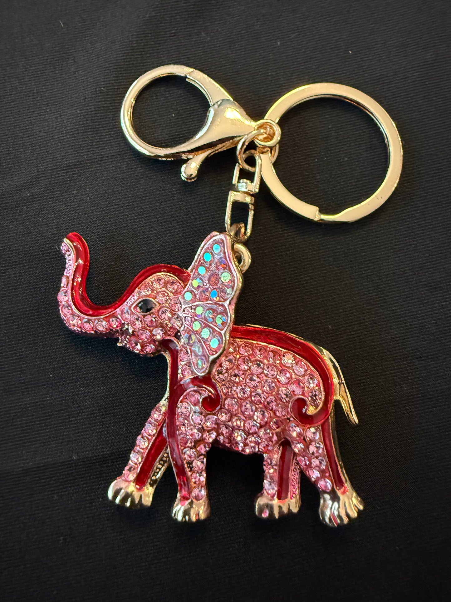 DE0117 - Delta Keychain - Elephant
