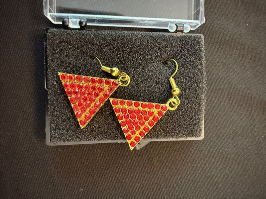 DE0119 - Delta Earrings - Pyramid