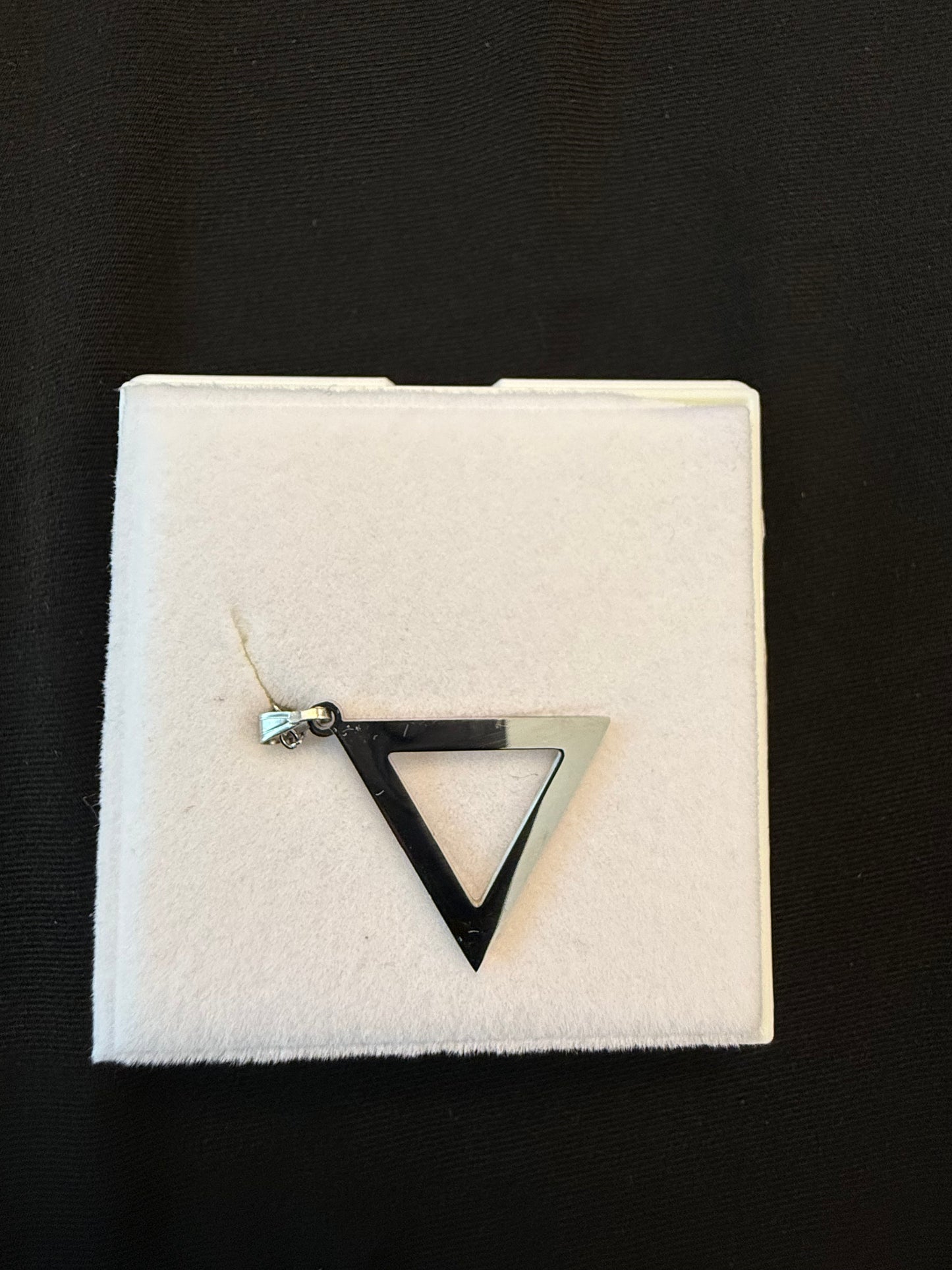 DE0135 - Delta Chain and Pendant  - Silver Pyramid (small)