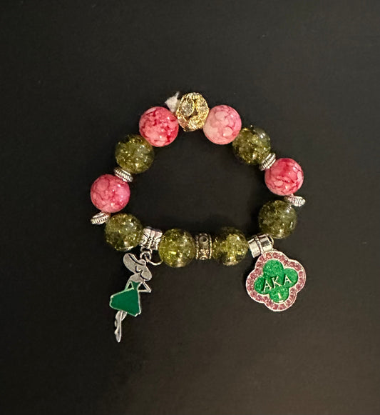 AK002 - Alpha Kappa Alpha Charm Bracelet